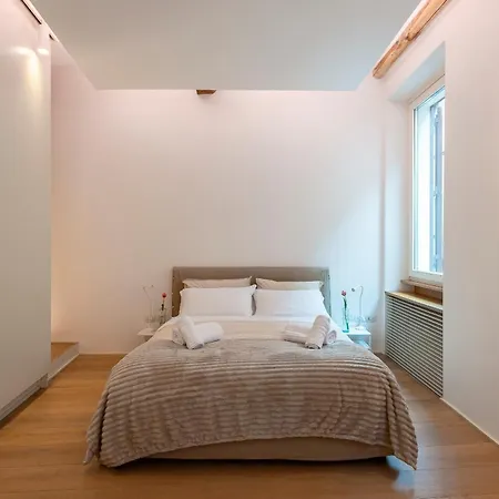 Coronari Navona Luxury 1 Bedroom 2 Bathrooms *